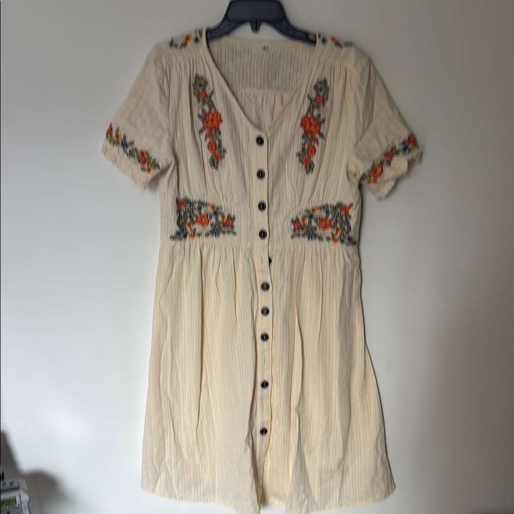 Floral Embroidered Cream Dress